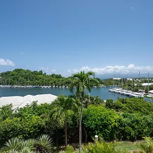 studio-piscine-et-vue-mer-a-la-marina.comcaribbean.com/